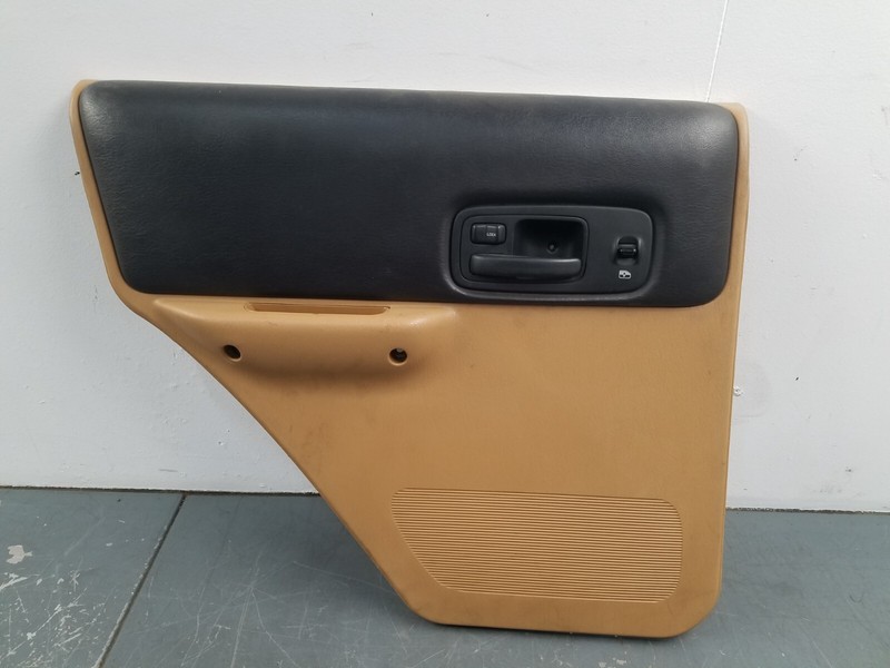 1998 Jeep Cherokee Classic XJ 4x4 4.0L Left Rear Driver Door Panel #7031 E4