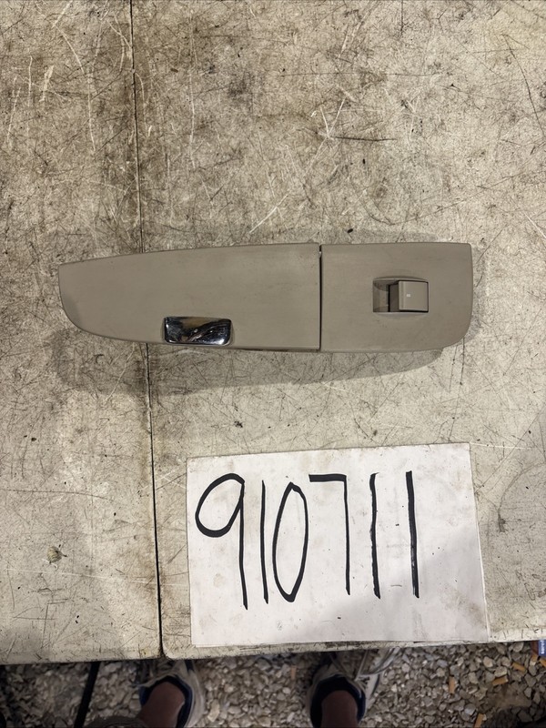 2006-2011 Cadillac DTS Rear Right Door Switch Ashtray