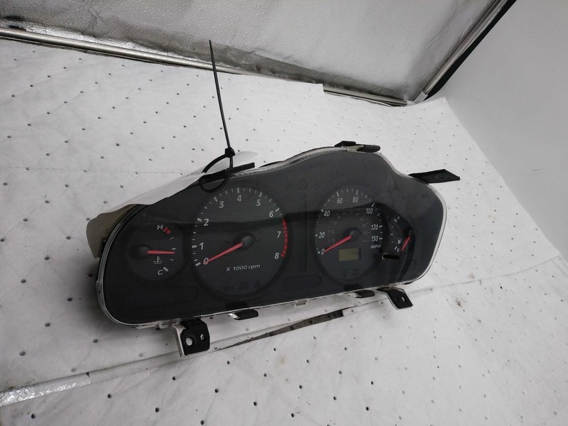 2003 Hyundai Santa Fe Speedometer Gauge OEM Red 2.7L 165k Miles NJ25-27015
