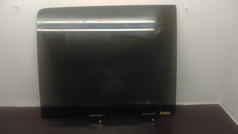 04-09 Dodge Durango Rear Left Driver Door Glass OEM 55369355AA