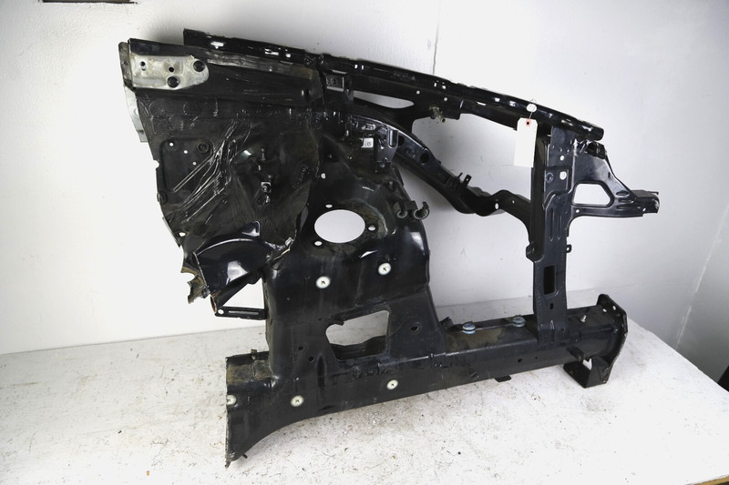 2011-2014 PORSCHE CAYENNE LEFT DRIVER FRONT APRON FRAME RAIL BODY CLIP CUT OEM