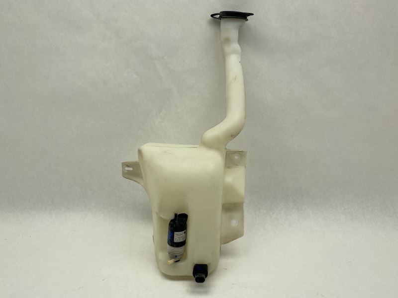 Windshield Washer Bottle Reservoir With Pump Fits 2006-2011 Buick Lucerne 80385