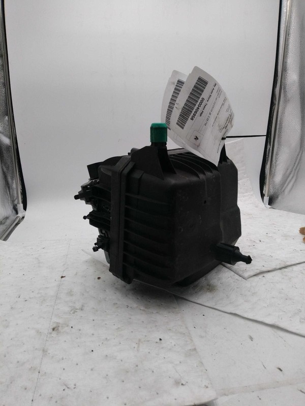 2020 Mercedes-Benz A-Class Air Cleaner Assembly OEM 2600902900 Used 114k mi
