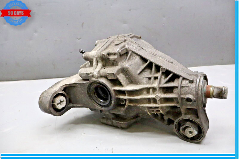 11-18 Porsche Cayenne 958 3.6L VR6 Rear Differential Diff Axle Carrier Oem