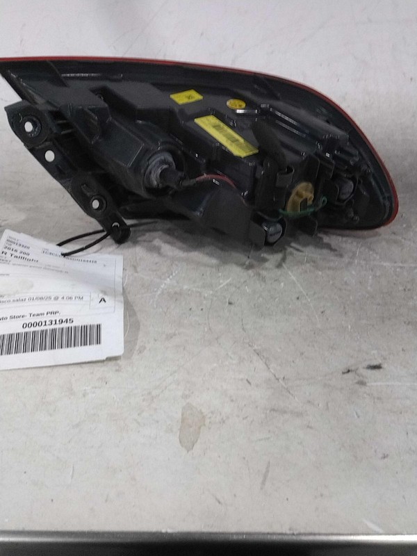 Used Right Tail Light Assembly fits: 2016 Chrysler 200 Sdn quarter panel mounted