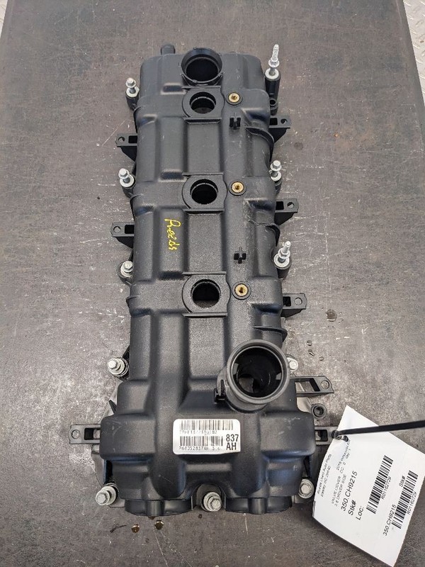 2012-2017 Wrangler 3.6L Driver Left Side Valve Cover 1162729