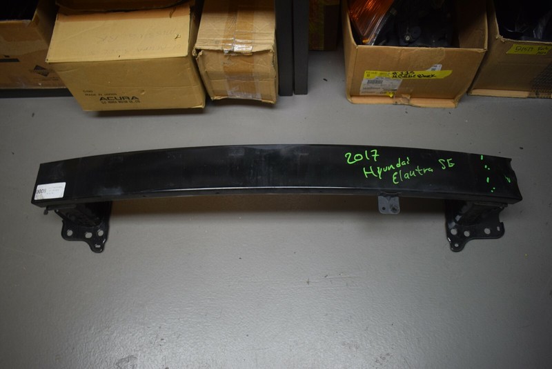 2017-2018 HYUNDAI ELEANTRA FRONT REINFORCEMENT BAR FACTORY OEM