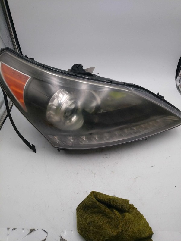 Used Right Headlight Assembly fits: 2015 Hyundai Equus xenon HID adaptive headla