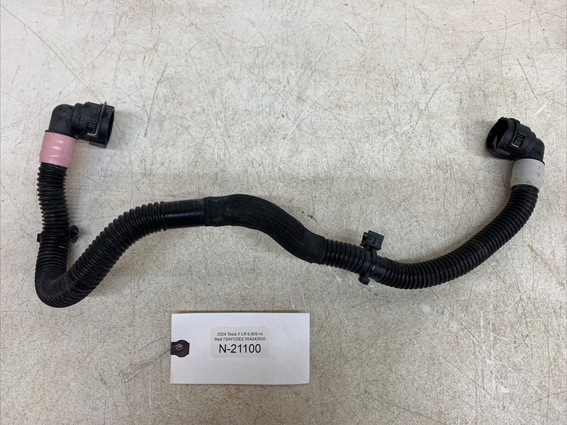 ⚡️Tesla Model Y Hose Tube FDU Inverter To Oil Cooler 1504722-00-A 21100 B87