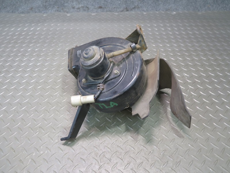 1991-1992 TOYOTA LAND CRUISER FJ80 3FE AIR INTAKE BLOWER MOTOR