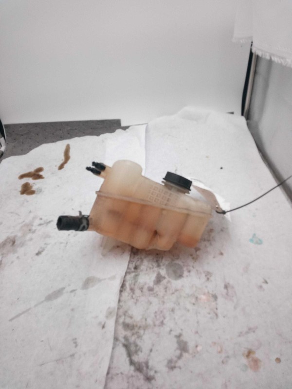 Used Engine Coolant Reservoir fits: 2017 Ford Fusion 1.5 Grade B