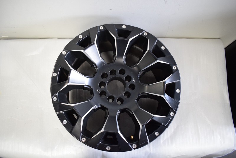 18" x9 Fuel Offroad Assault D576 BlackD57620001747 Rims Wheels OEM