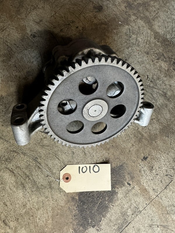 Mitsubishi Oil Pump