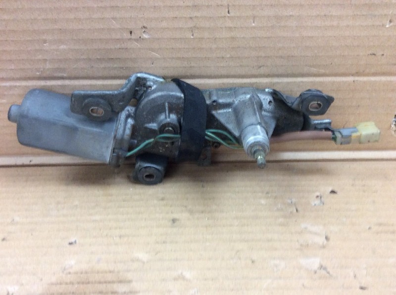 84 85 86 87 Civic 3DR Hatchback Rear Wiper Motor AssemblyUsed OEM