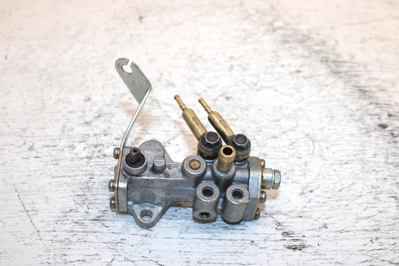 1999 Arctic Cat Zr 600 Oem Oil Pump W/Check Valves 3003-217 3005-417 SA19