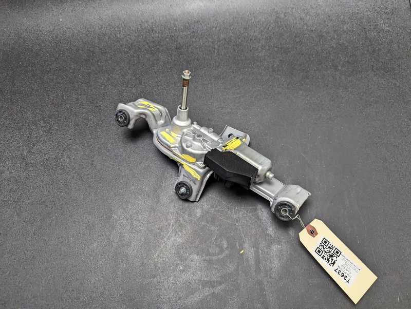 Rear Wiper Motor 2021 Toyota C-HR XLE 85130-F4010 2018-2022