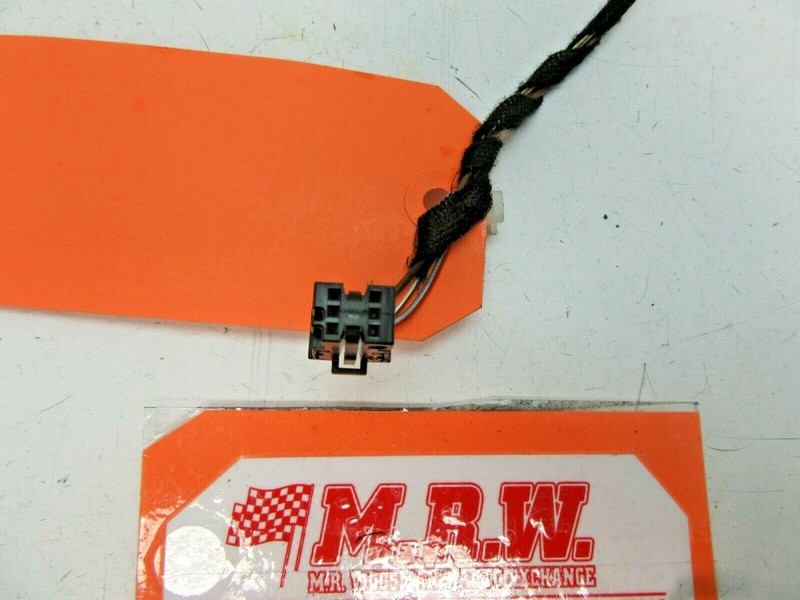RIGHT FRONT DOOR MIRROR WIRE PLUG CONNECTOR PASSENGER SIDE RF 06 07 08 BMW 328i