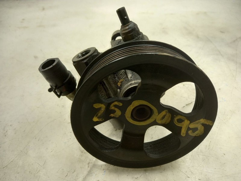 01 02 03 04 05 TOYOTA RAV 4 POWER STEERING PUMP