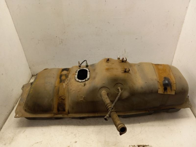 03-04 TOYOTA TUNDRA SR5 4.7L 8CYL GAS FUEL TANK ASSEMBLY