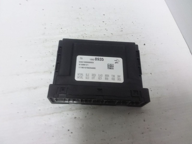 Body Control Module BCM Left Hand Dash Fits 19 Silverado 1500 13528935