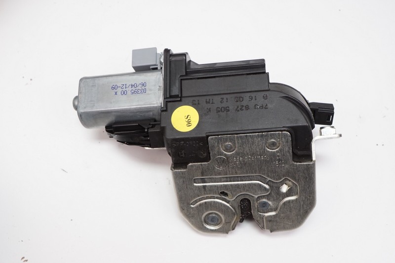 VOLKSWAGEN TOUAREG Liftgate Tailgate Power Lock Latch Actuator OEM 2011 - 2017