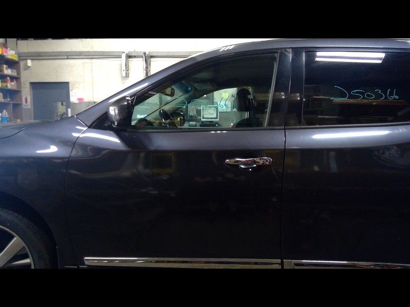 Driver Front Door Electric Sl And Platinum Fits 13-15 PATHFINDER 1666040