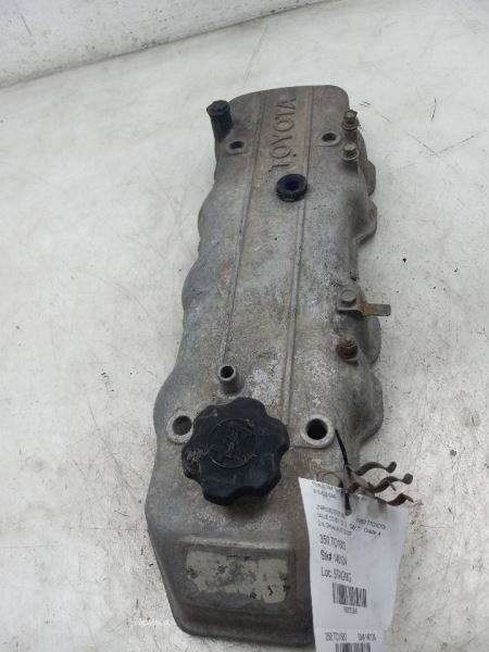1983 TOYOTA PICKUP 2.4L 4WD MT ENGINE VALVE COVER