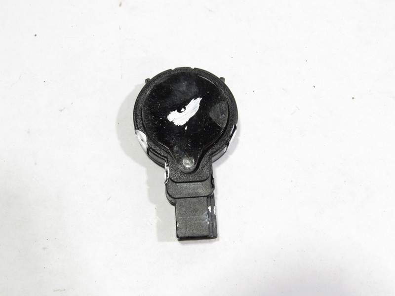 18-24 Dodge Durango R/T 2020 Front Windshield Rain Sensor Control Module >
