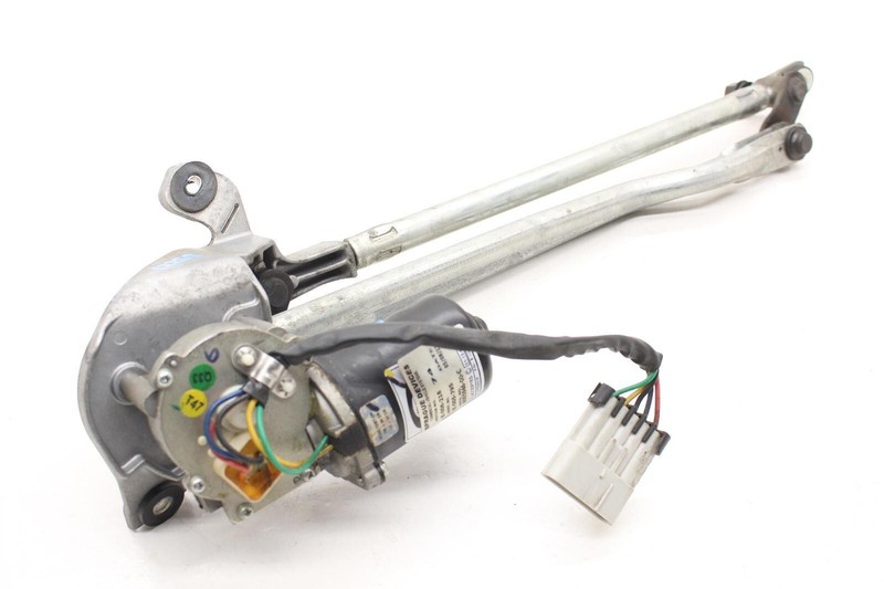 12-16 Tesla Model S Windshield Wiper Transmission and Motor
