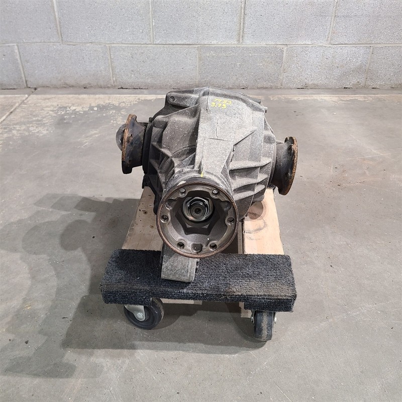 2003-2006 Porsche Cayenne Rear Axle Carrier Differential 3.73 Ratio Aa7483