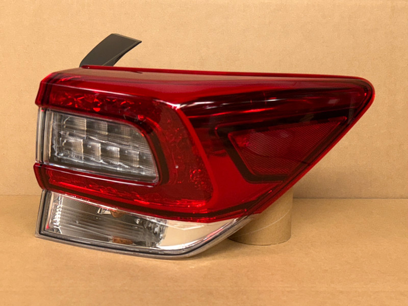 ⭐NICE! 2020-2023 SUBARU CROSSTRE RIGHT RH PASS SIDE OUTER TAILLIGHT TAILAMP OEM
