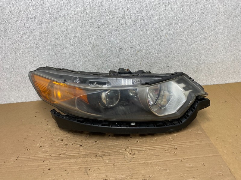 2009-2014 Acura TSX Right Passenger RH Xenon HID Headlight AD4376 DW