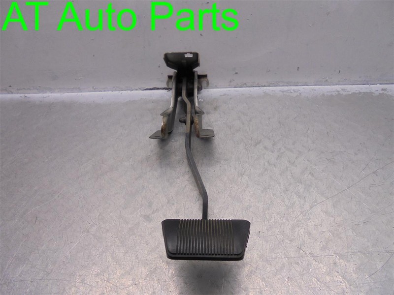 2000 JEEP GRAND CHEROKEE GAS PEDAL OEM