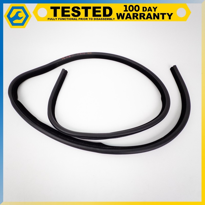 14-22 RANGE ROVER SPORT L494 FRONT RIGHT PASSENGER SIDE BODY RUBBER SEAL OEM