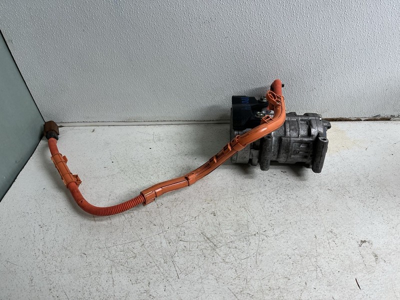 2018-2021 Honda Clarity A/C Compressor AC Clutch 02376237C0 Oem
