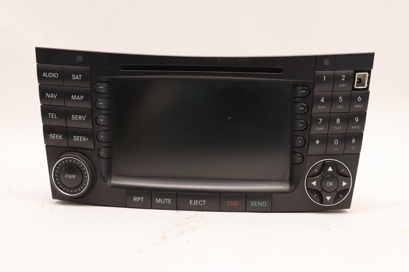 2006 MERCEDES CLS500 C219 RADIO CD NAVIGATION SYSTEM DISPLAY RECEIVER UNIT OEM