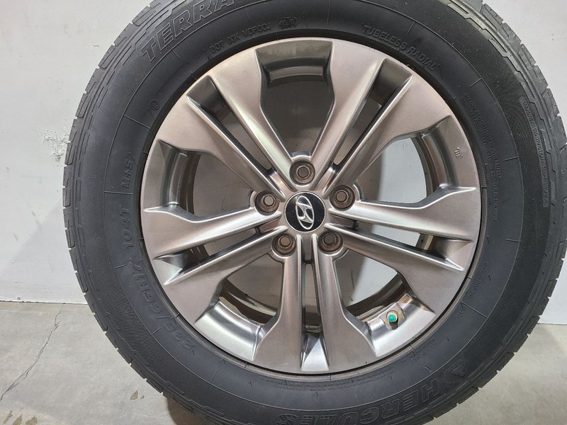 Wheel 17x7 Alloy 10 Spoke Sport With Fits 13-16 SANTA FE 587563