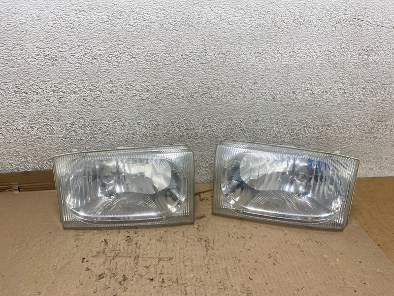 1999-2004 Ford F-250 F250 Super Duty Left+Right Side Headlights U2338 DG