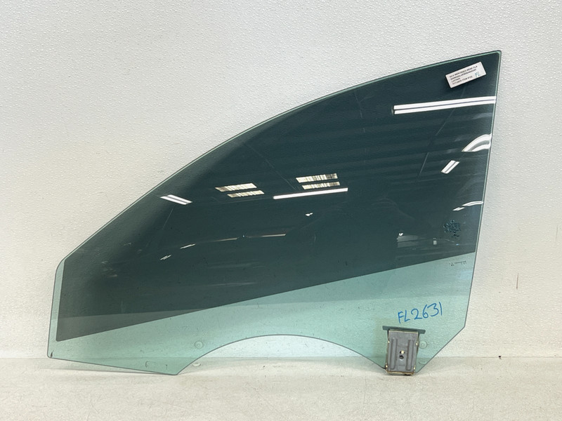 ⭐2014-2023 MERCEDES CLA250 FRONT LEFT DRIVERS DOOR WINDOW GLASS TINT OEM LOT2631