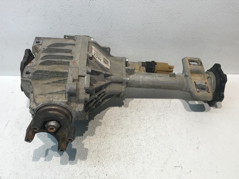 15-19 ESCALADE 3.23 Ratio Front Carrier Differential Axle 91k miles 23312177