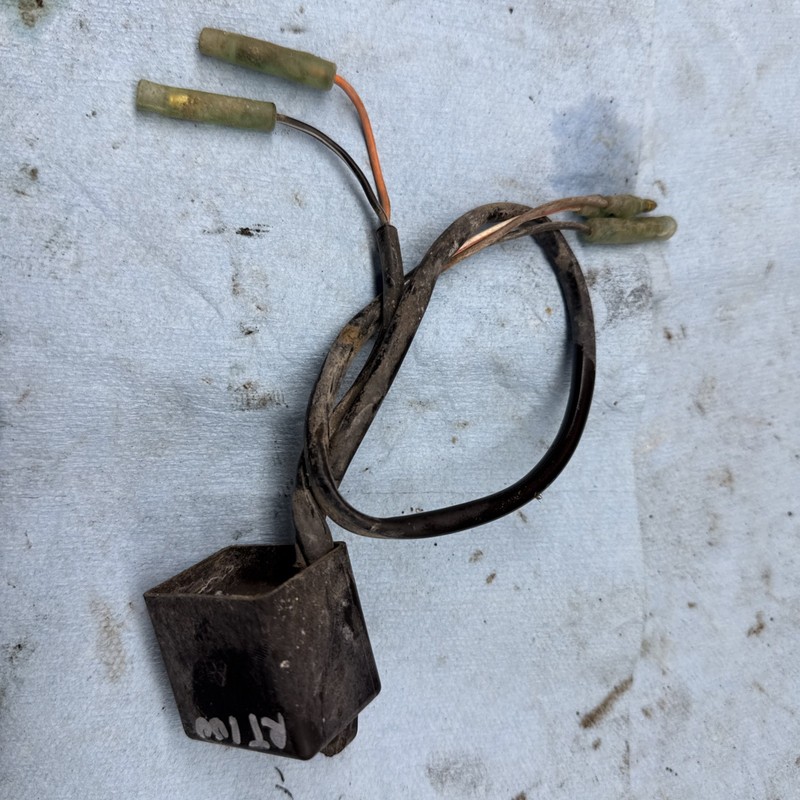 1990 - 20001997 Yamaha RT100 Enduro Motorcycle Black Box Cdi Unit