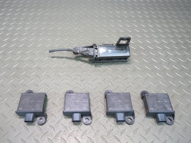 2010-2013 PORSCHE PANAMERA 970 TPMS TIRE PRESSURE MONITOR CONTROL MODULE SET