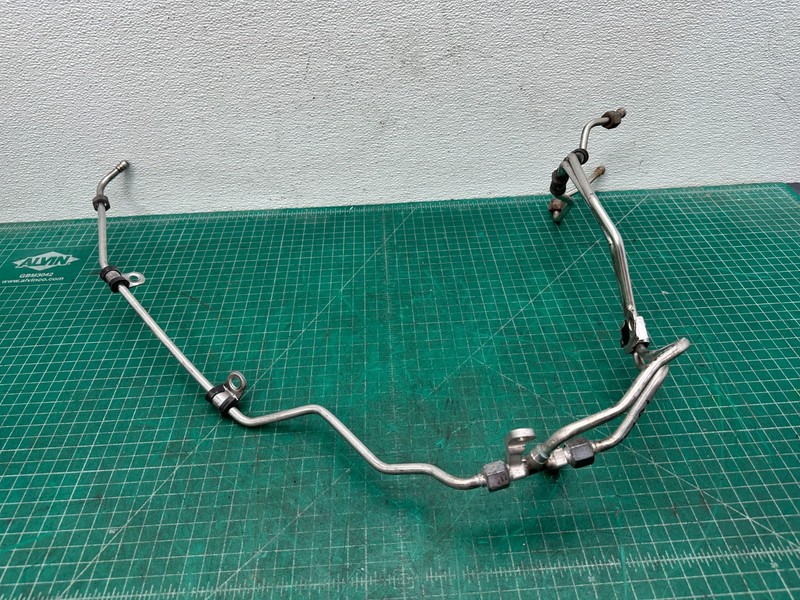 10-13 Land Rover LR4 AJ133 engine HIGH PRESSURE FUEL PIPE LINE OEM