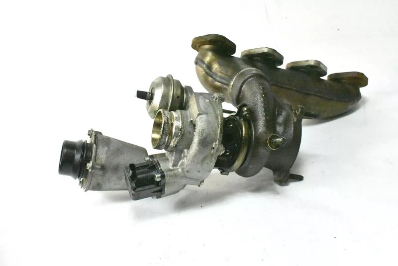 12-15 Mercedes W204 C250 Engine Motor Turbocharger Exhaust Manifold Header OEM