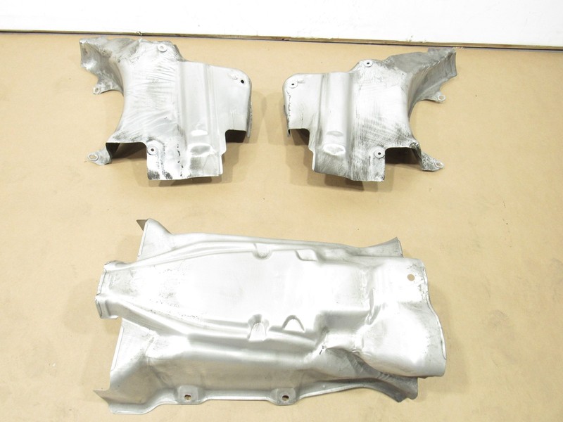 12-18 Bentley Continental GT W12 2015 Rear Fuel Tank Heat Shield Set 3 PCS ;:A