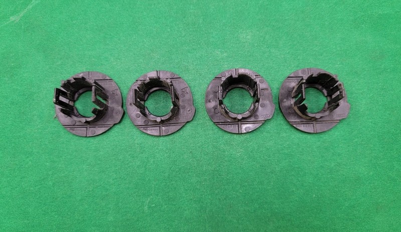 2012 - 2015 AUDI A7 S7 RS7 Rear Bumper Parking Sensor Holder Brackets OEM