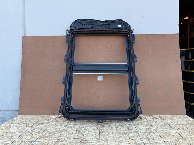 GENESIS GV80 2021-2024 OEM SUNROOF PANORAMIC SHADE WITH RAIL TRACK FRAME ASSY