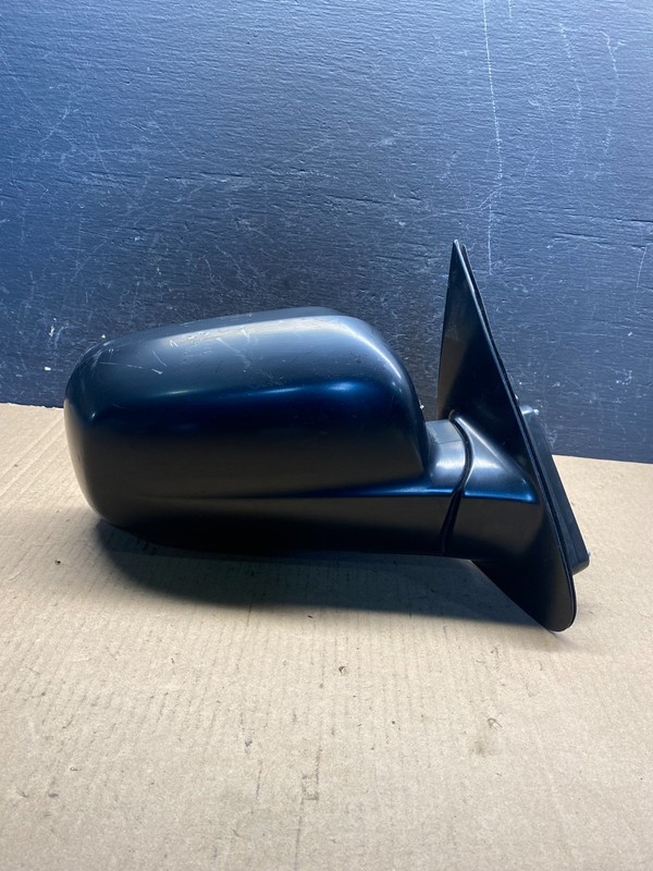 2002-2006 Honda CR-VCRV Right Passenger RH Side View Door Mirror AE6320 DW