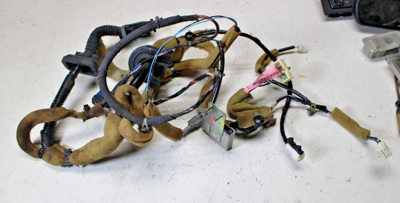 06-08 Infiniti FX35 Front Left Driver Door Wiring Harness