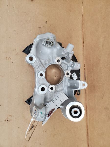 EXPEDITON 2023 Rear Knuckle/Stub 271600